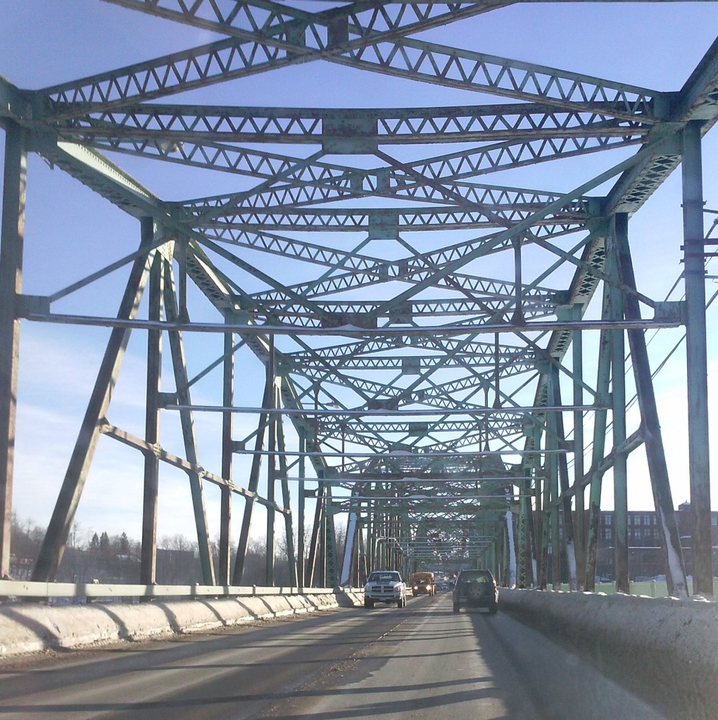 Bridge connecting Topsham to Brunswick